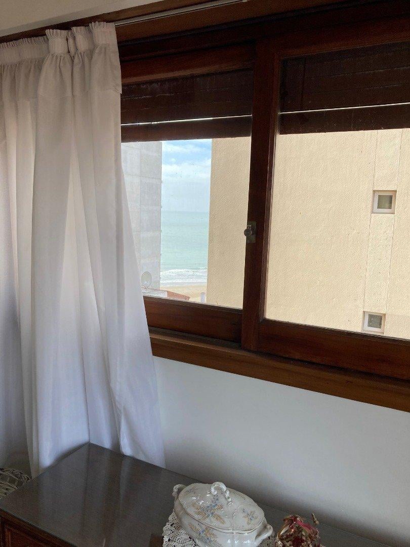 DEPARTAMENTO TRES AMBIENTES CON COCHERA EN PLAYA VARESE