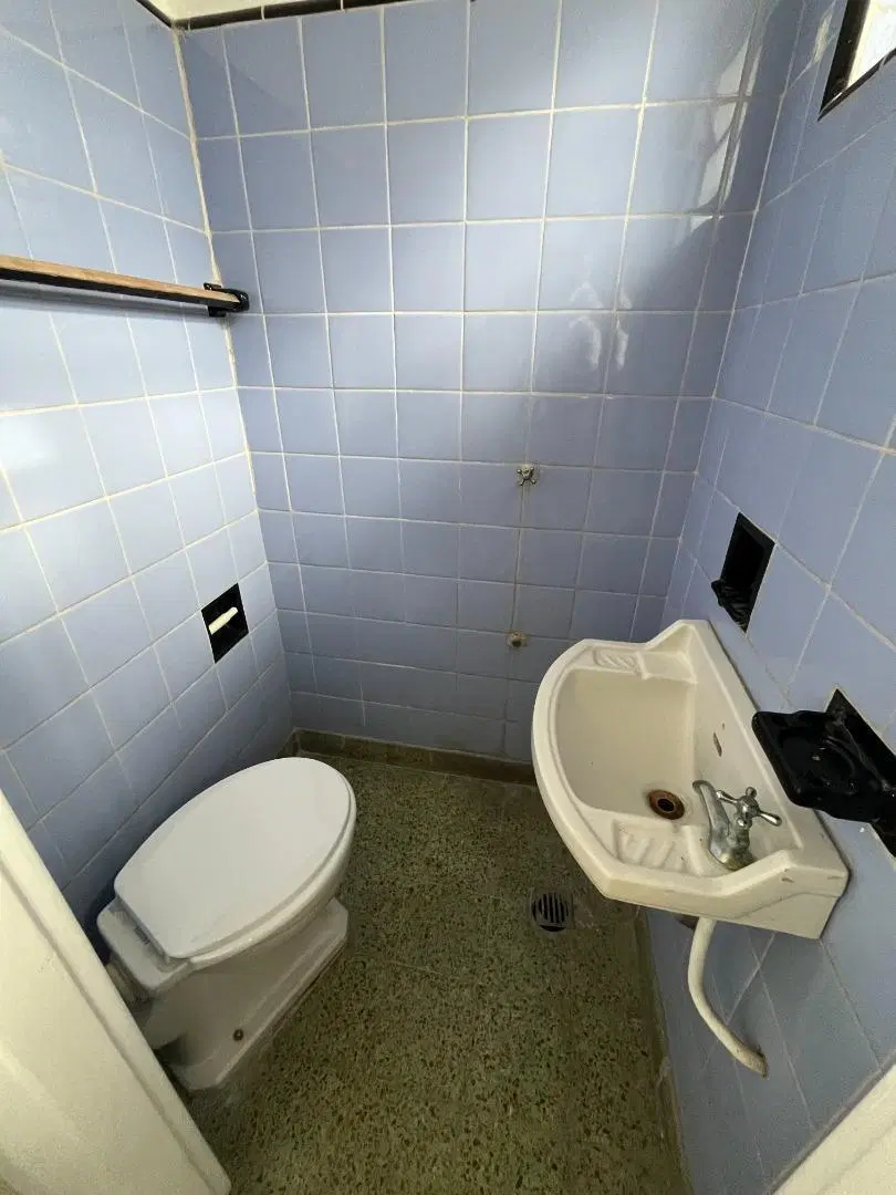 CASA EN ALQUILER P/USO PROFESIONAL. - ZONA HPC. 5