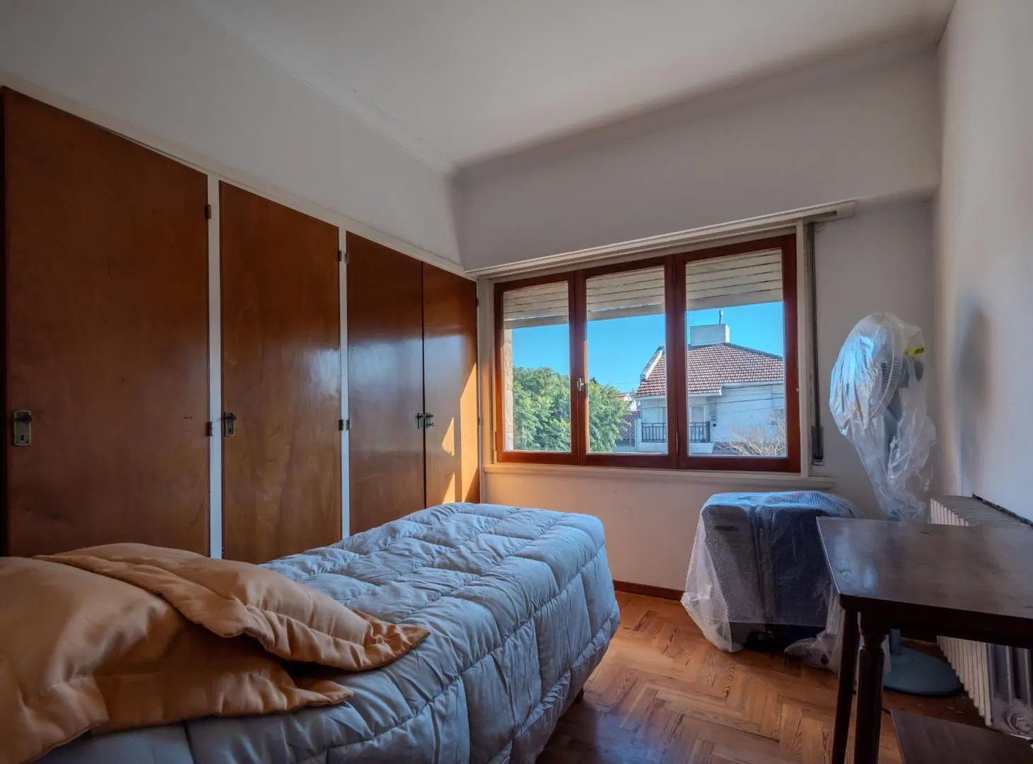 MAGNIFICA CASA EN ESQUINA EN ZONA GUEMES - 365M2 CUB. 8