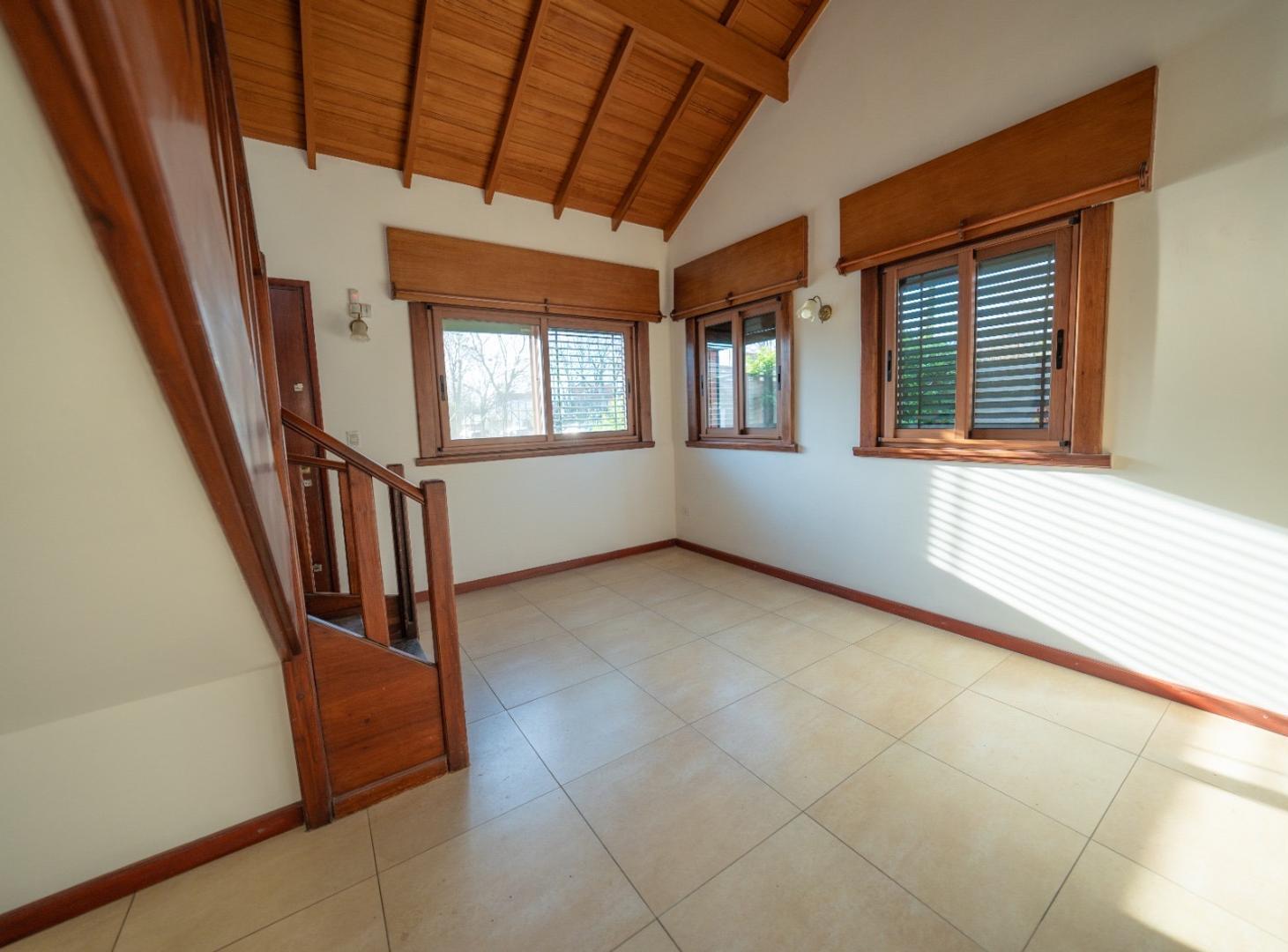Foto de EXCELENTE CASA EN VENTA EN LOS TRONCOS - Z/PRIMAVESI., imagen 1