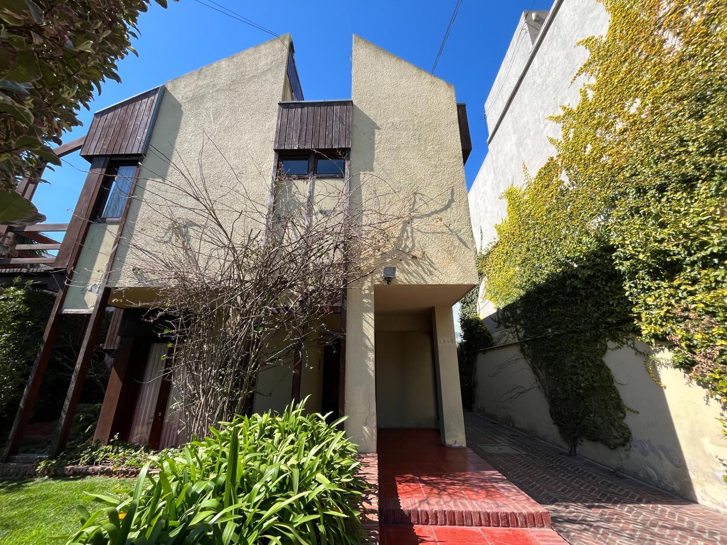 Foto de CASA DE DISEÑO Y CATEGORIA EN LO MEJOR DE LOS TRONCOS-, imagen 1