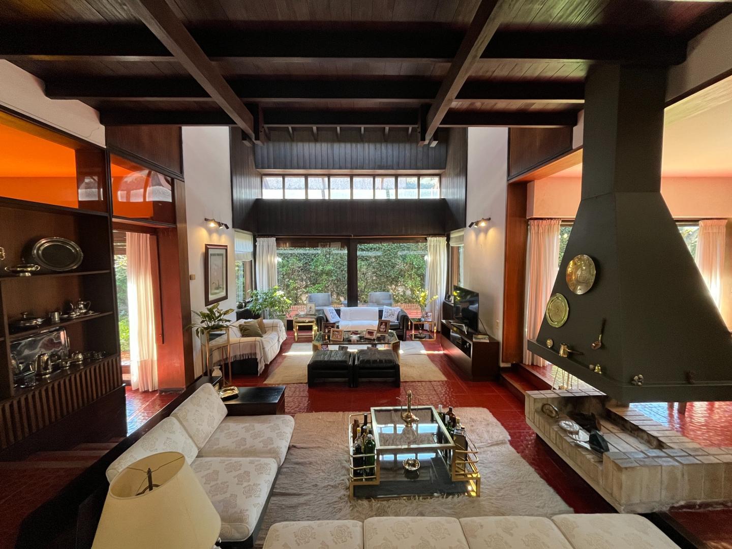 Foto de CASA DE DISEÑO Y CATEGORIA EN LO MEJOR DE LOS TRONCOS-, imagen 2