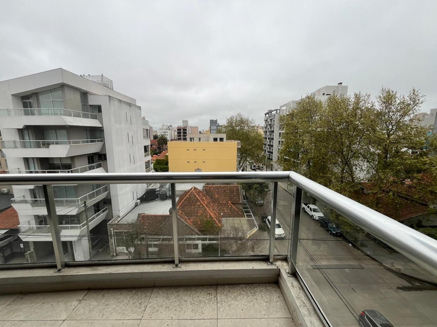 Foto de DEPARTAMENTO EN ALQUILER 24 MESES Z/ GUEMES-2 SUITES -COCH, imagen 4