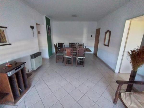 Departamento 4 Ambientes con Balcon Al Frente 5