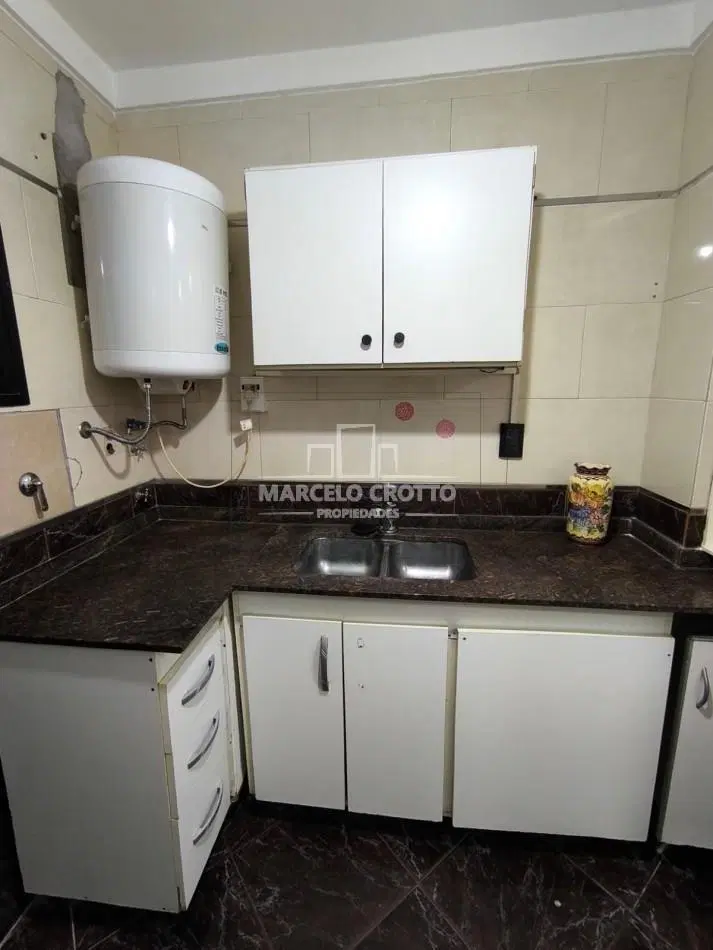 ALQUILER DEPARTAMENTO 2 AMBIENTES CON BALCON A LA CALLE BARRIO TERMINAL VIEJA 8