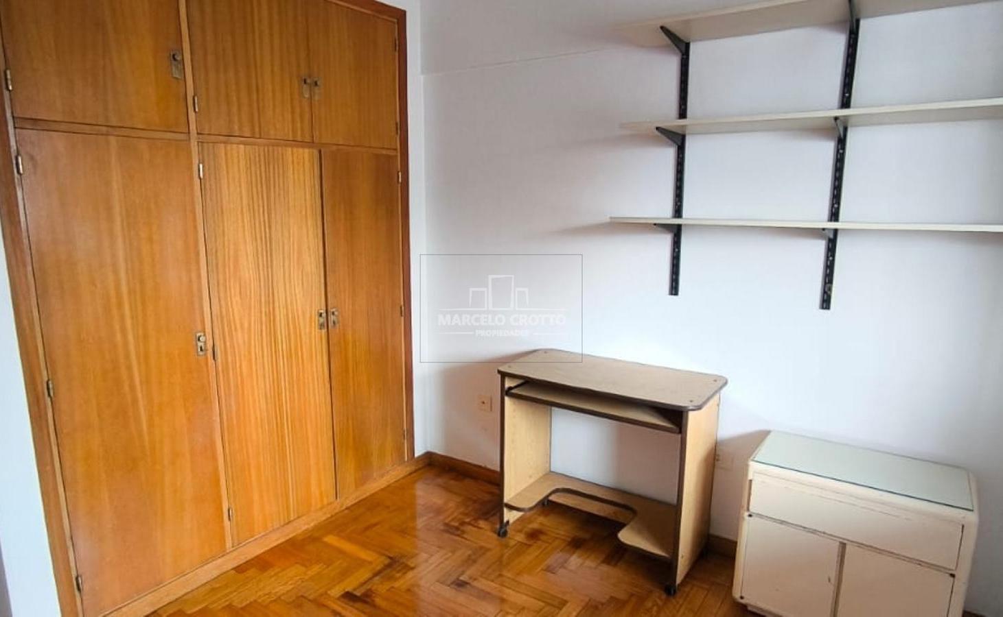 Foto de ALQUILER DEPARTAMENTO 3 AMBIENTES AL FRENTE BARRIO LA PERLA, imagen 4
