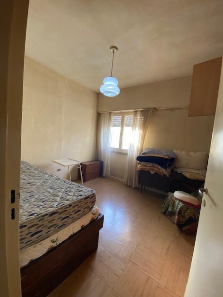 Departamento de Tres Amb. en San Carlos 2