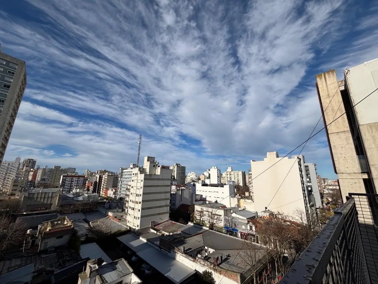 DEPARTAMENTO 3 AMBIENTES CON BALCON TERRAZA 3