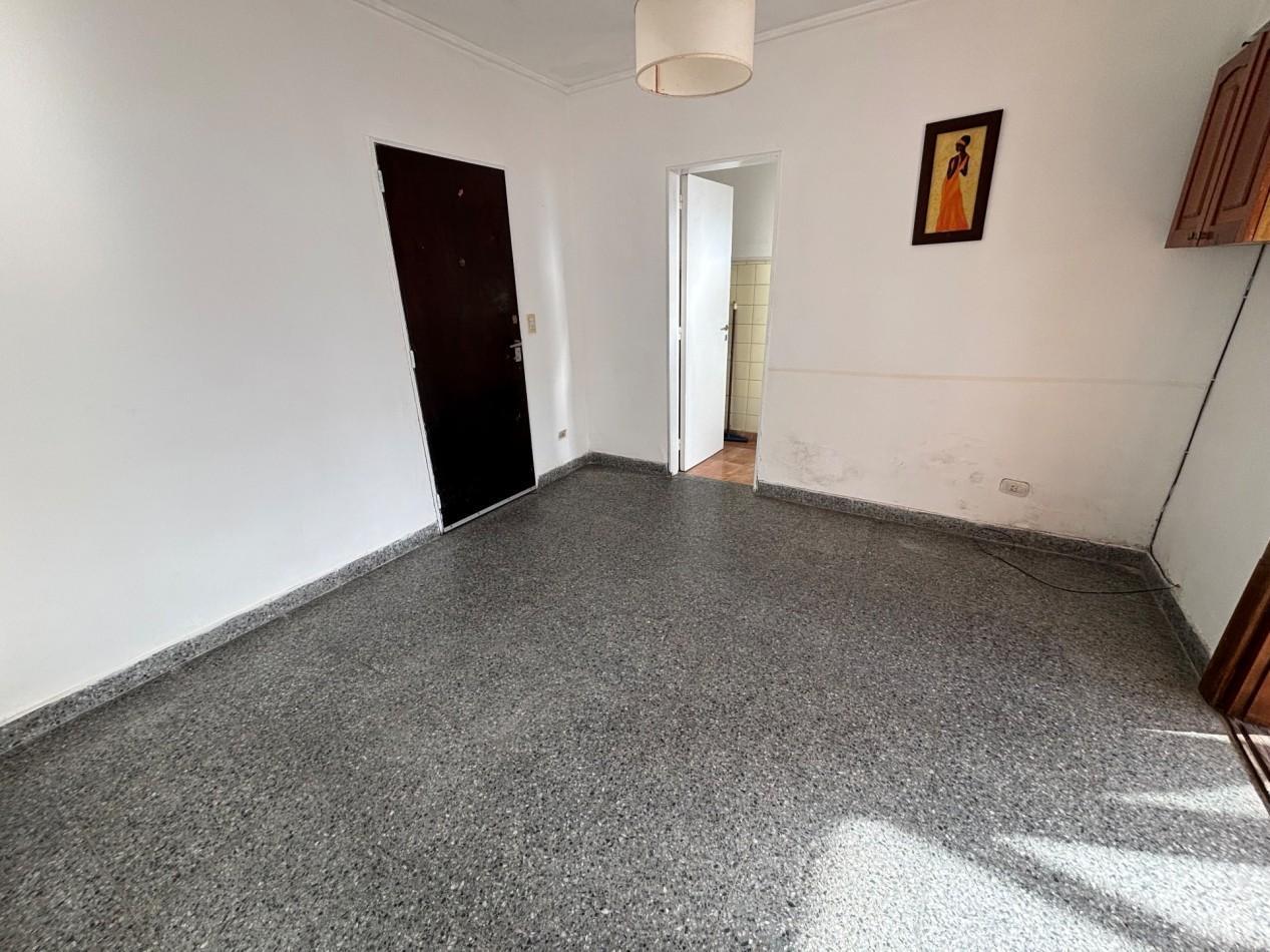 Foto de DEPARTAMENTO 2 AMBIENTES CON PARRILLA ALQUILER, imagen 4