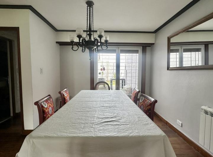 Impecable chalet zona Guemes- NO SE ACEPTAN JÓVENES 4