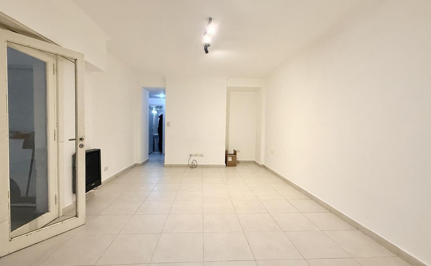 Departamento cuatro ambientes en La Perla