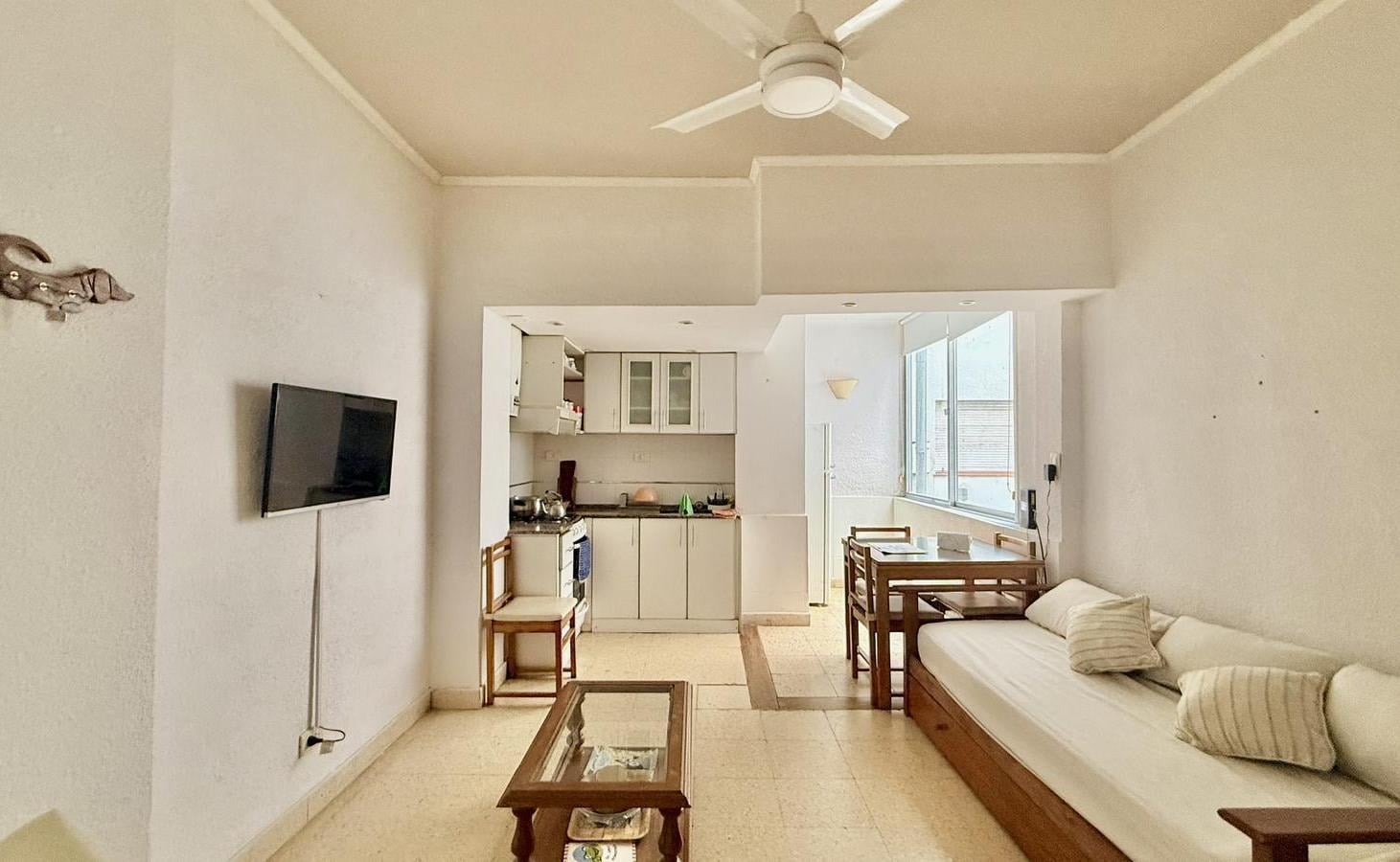 Departamento dos ambientes en alquiler