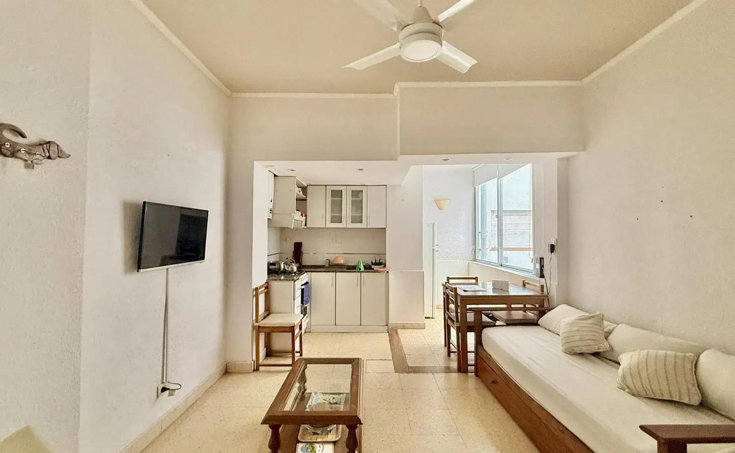 Departamento dos ambientes en alquiler 5