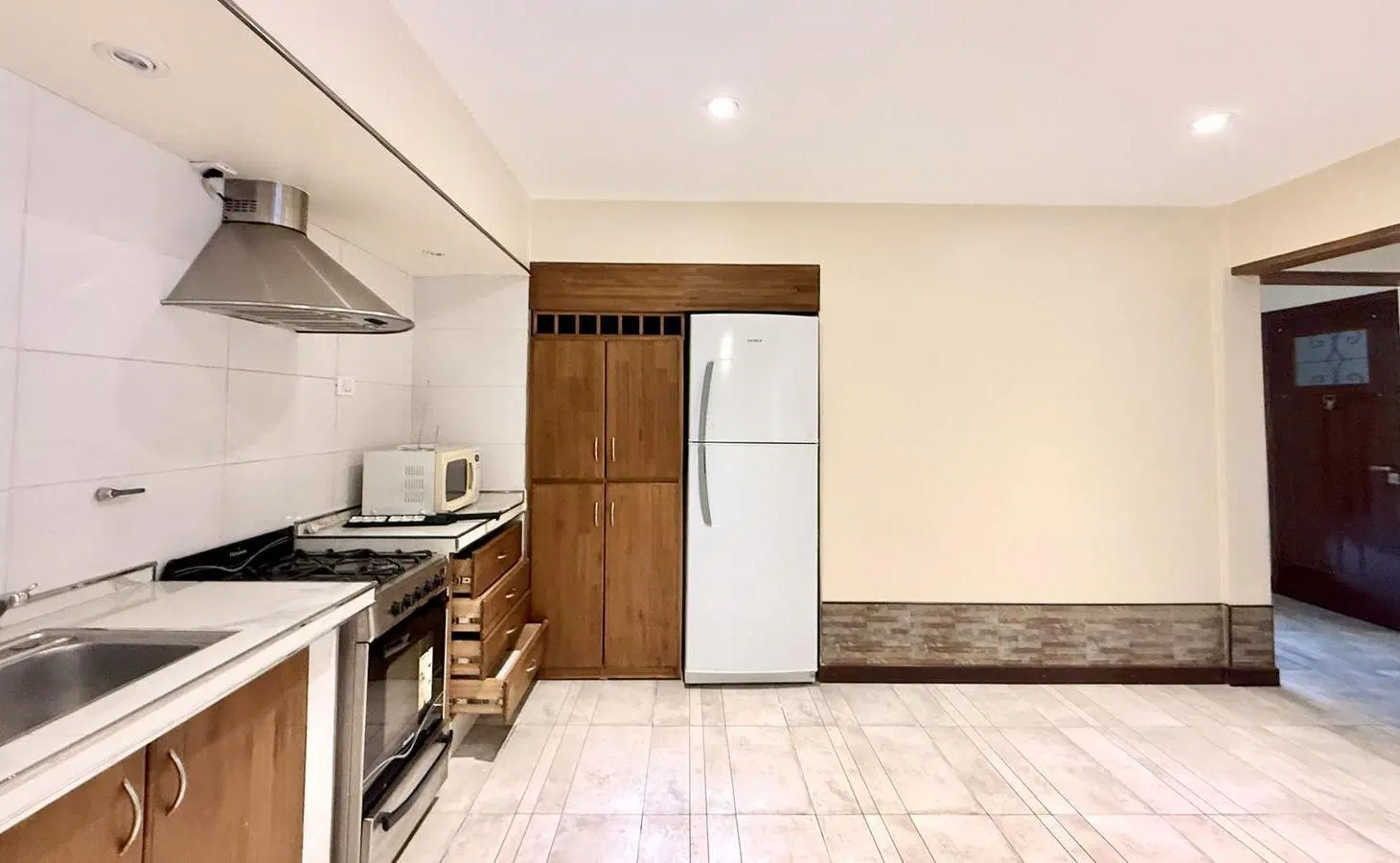 Casa de 4 ambientes en excelente estado zona Puerto 5