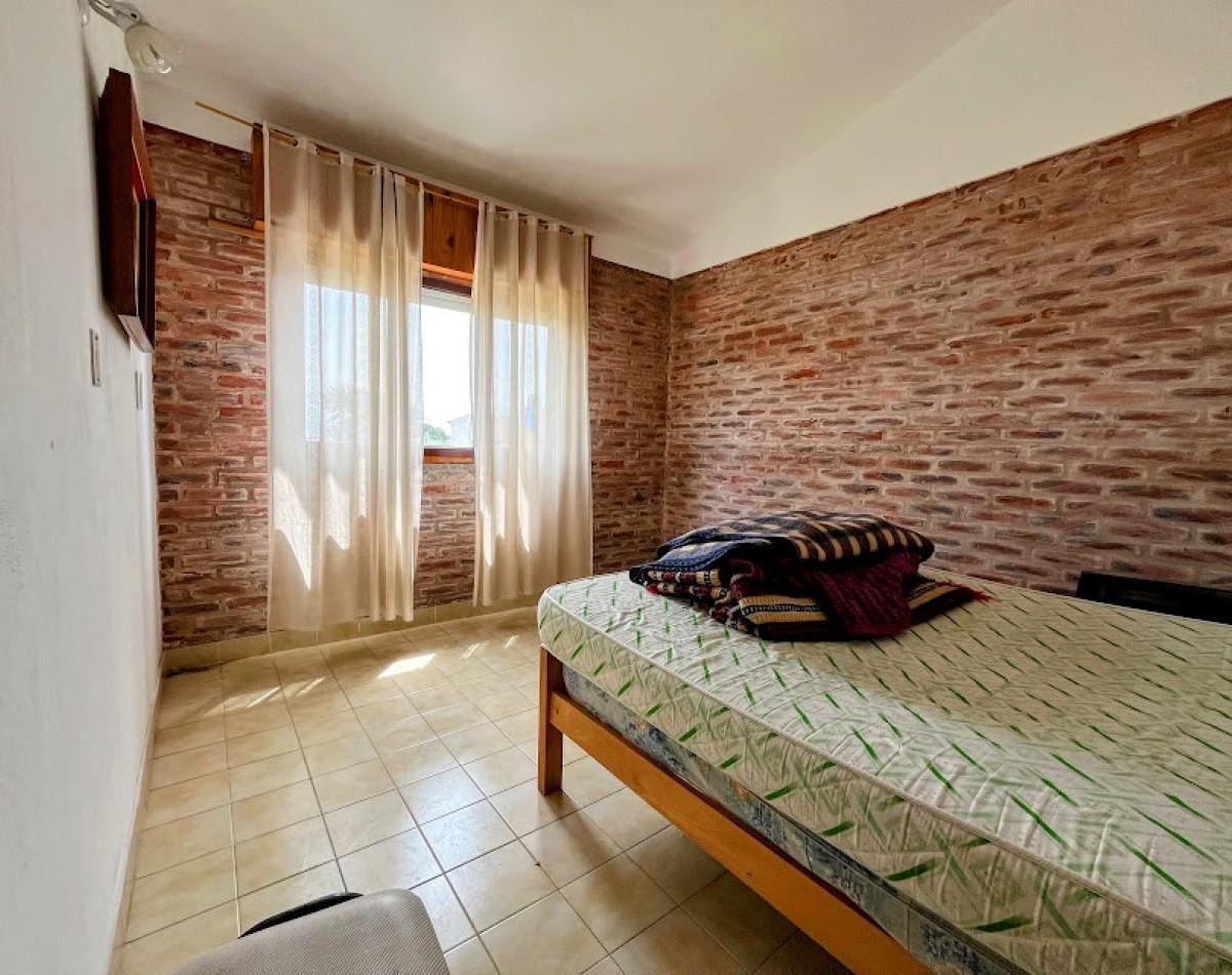 Venta. Duplex 3 Ambientes con Parque. Santa Elena 3