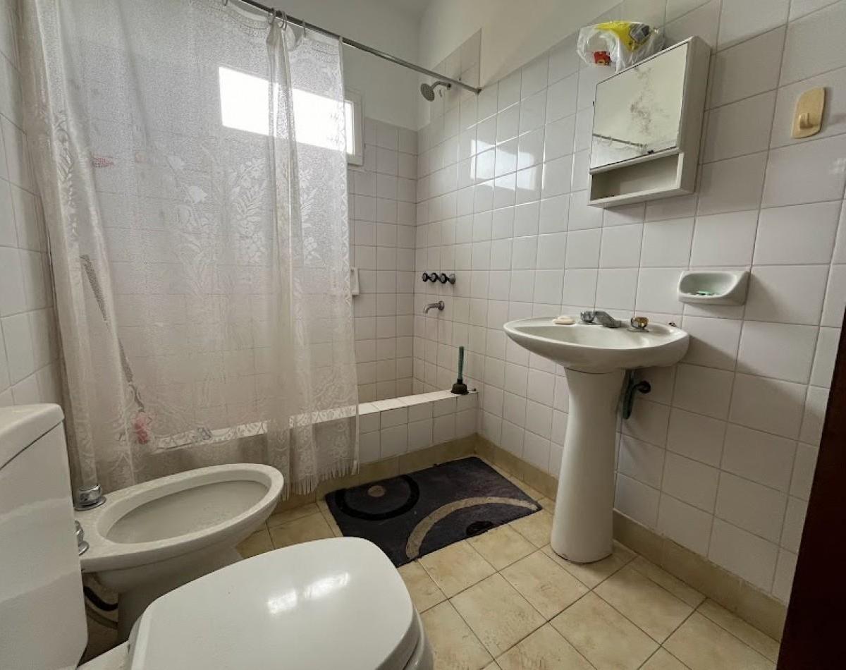 Venta. Duplex 3 Ambientes con Parque. Santa Elena 2