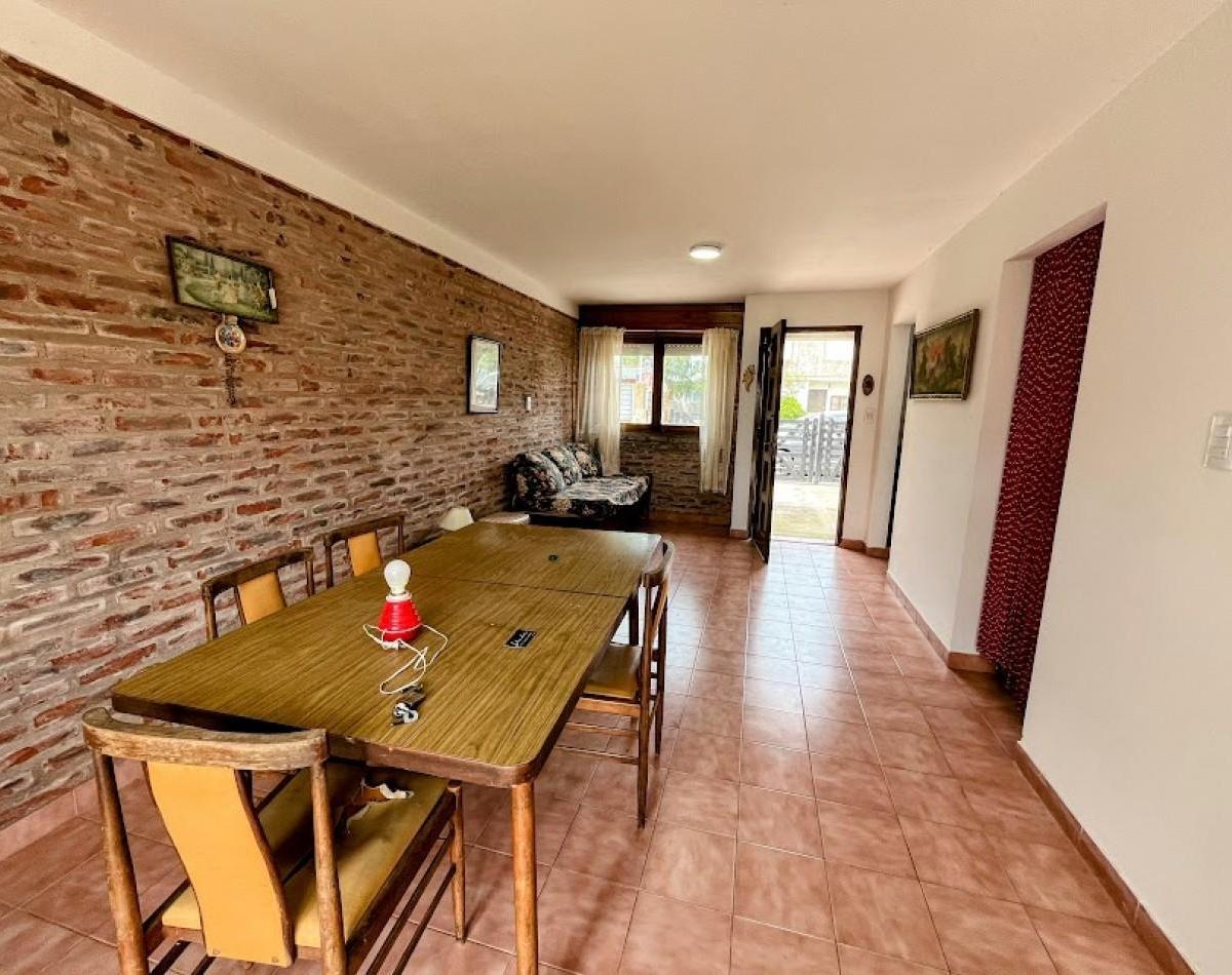 Venta. Duplex 3 Ambientes con Parque. Santa Elena 5