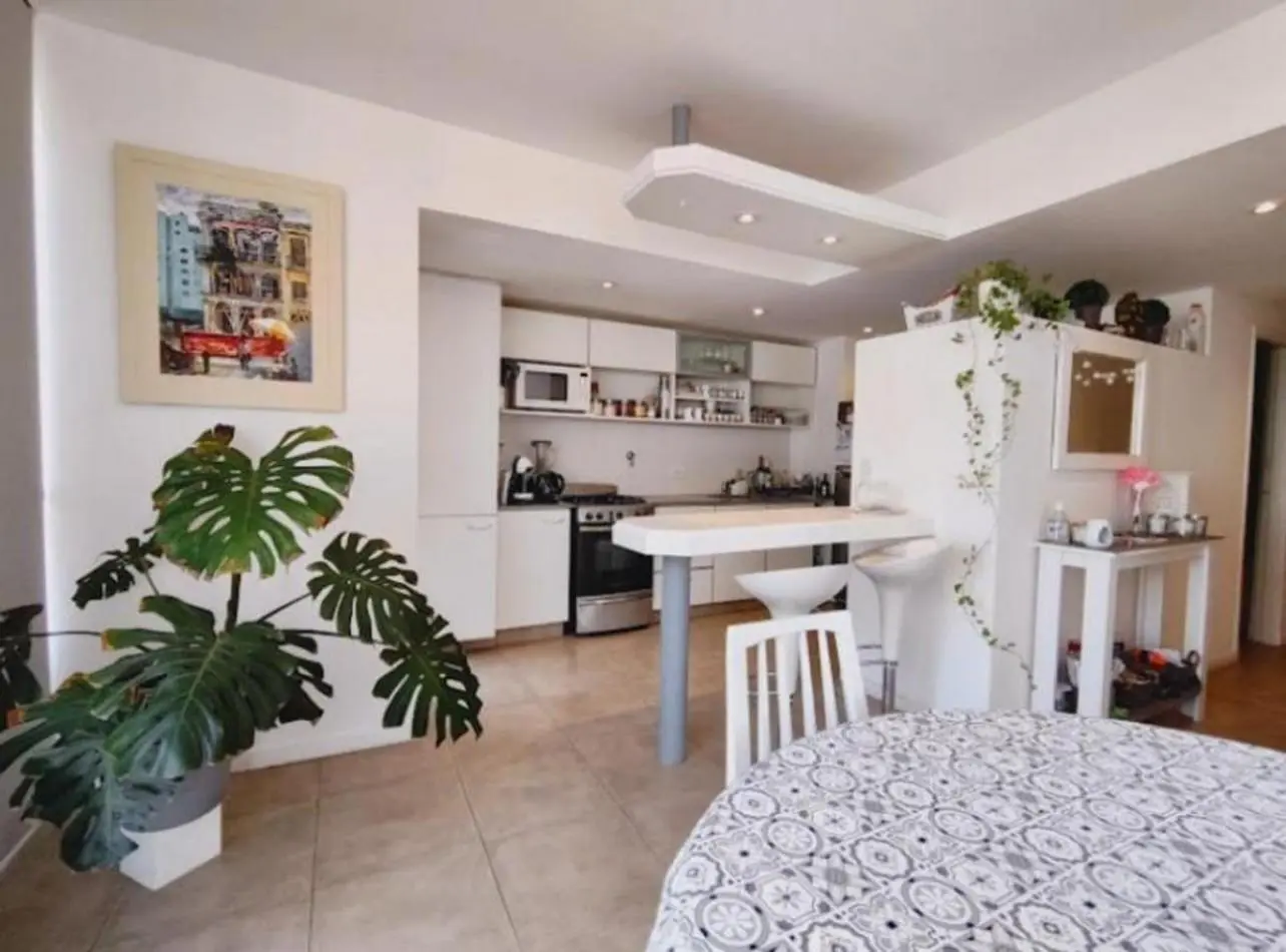VENTA. DEPARTAMENTO 3 AMB CON COCHERA Y TERRAZA. BARRIO ALDREY 2
