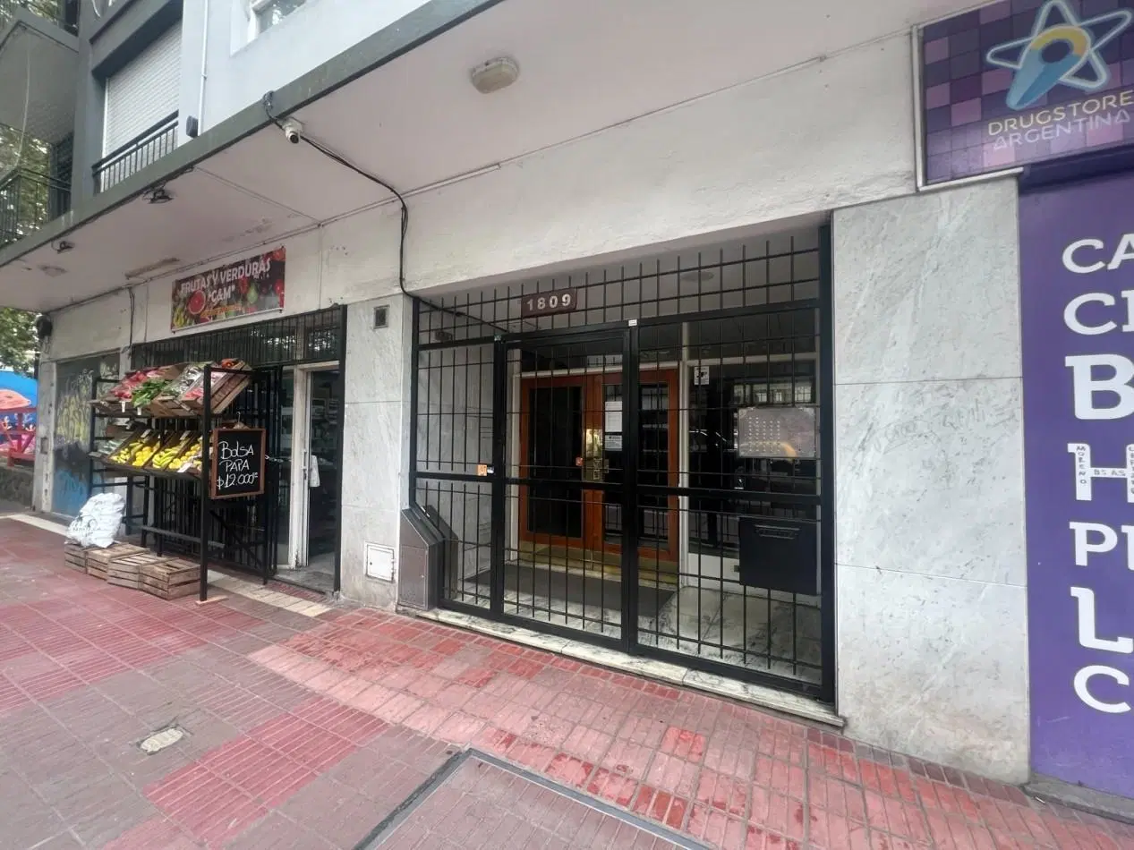 VENTA.DEPTO 2 AMBIENTES AL FRENTE CON BALCON 8