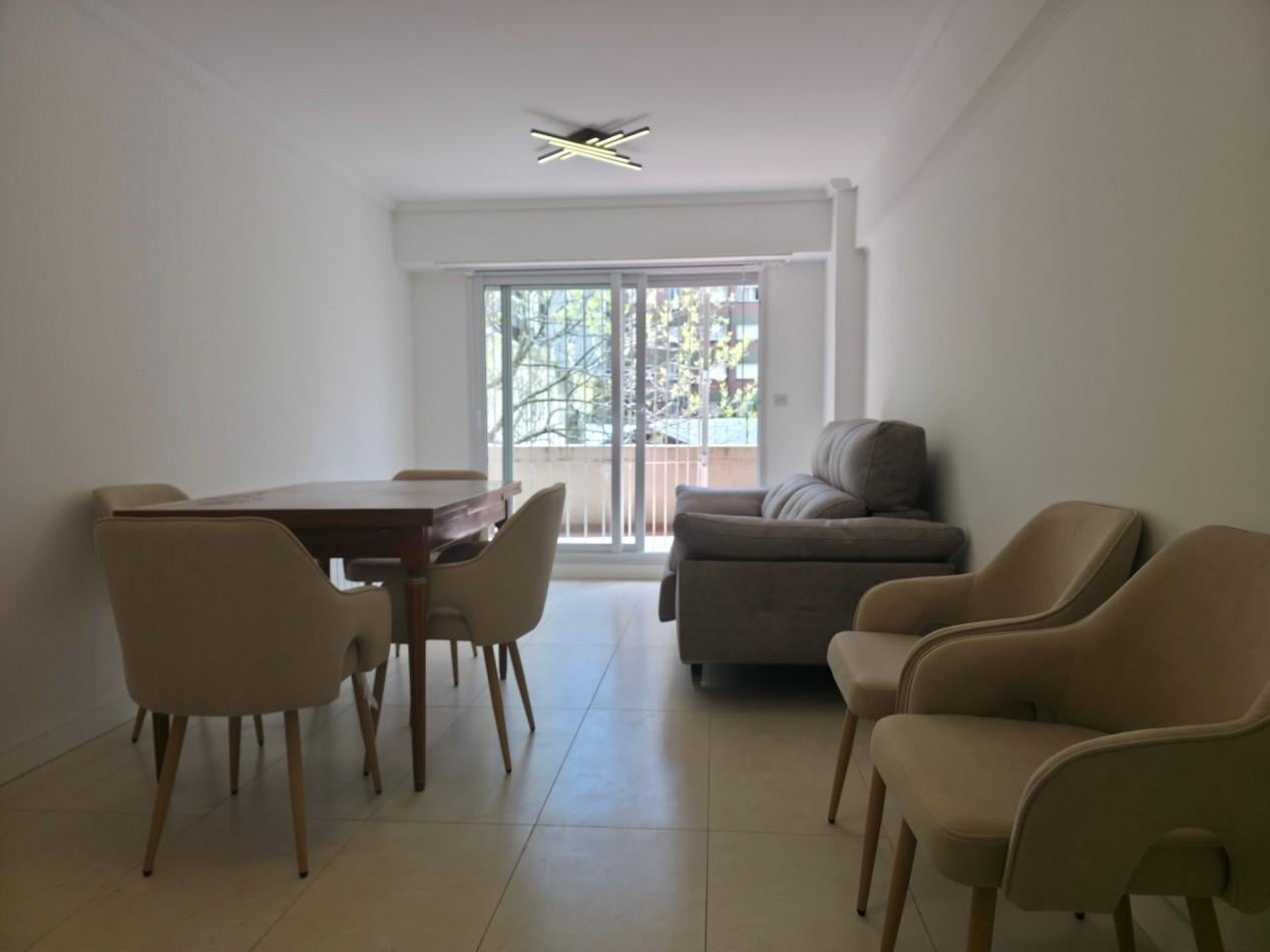 Foto de Venta - Departamento 3 Ambientes Reciclado con Balcon - Zona Plaza Colon, imagen 2