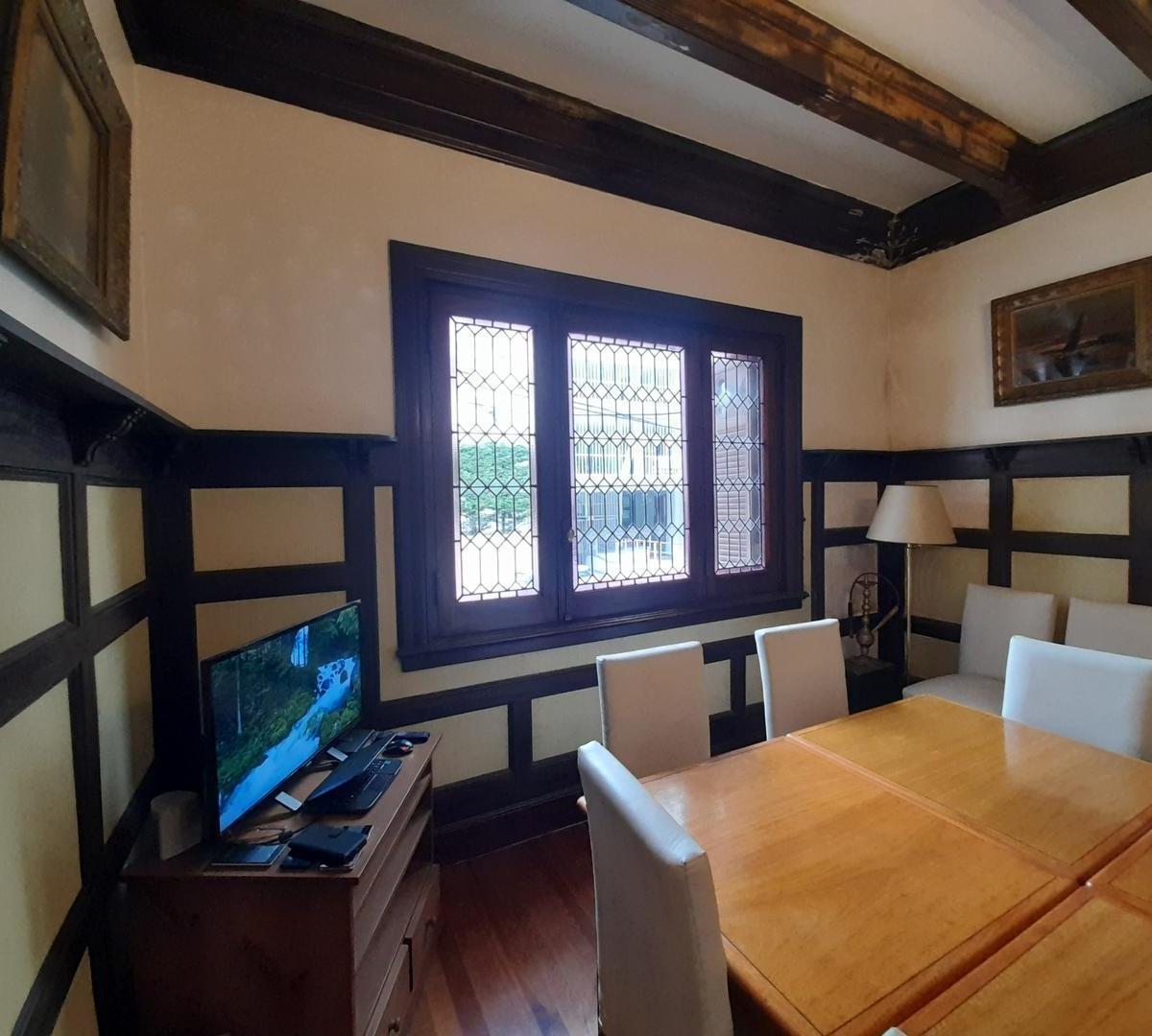 Chalet Casona Balcarce E Yrigoyen 5
