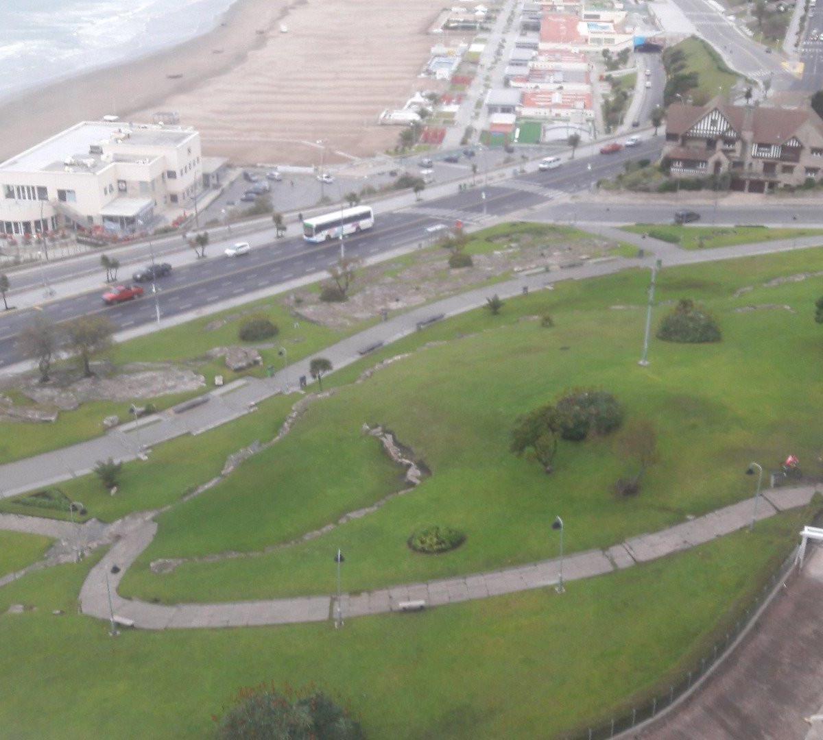 Piso de 7 Ambientes C/ Dependencia - Vista Al Mar 4