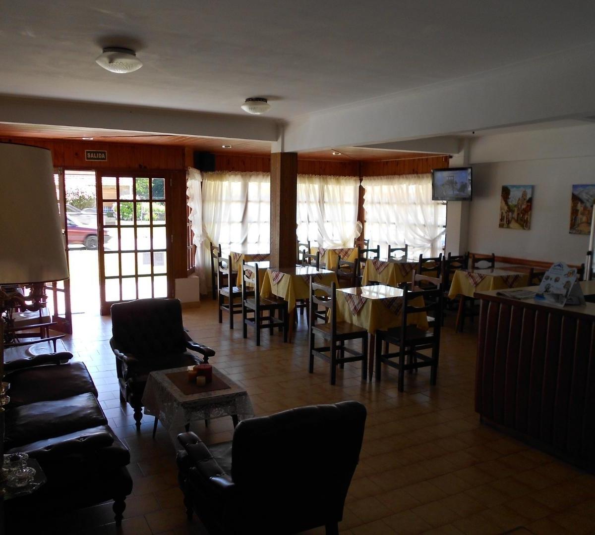 Hotel 2 Estrellas 2