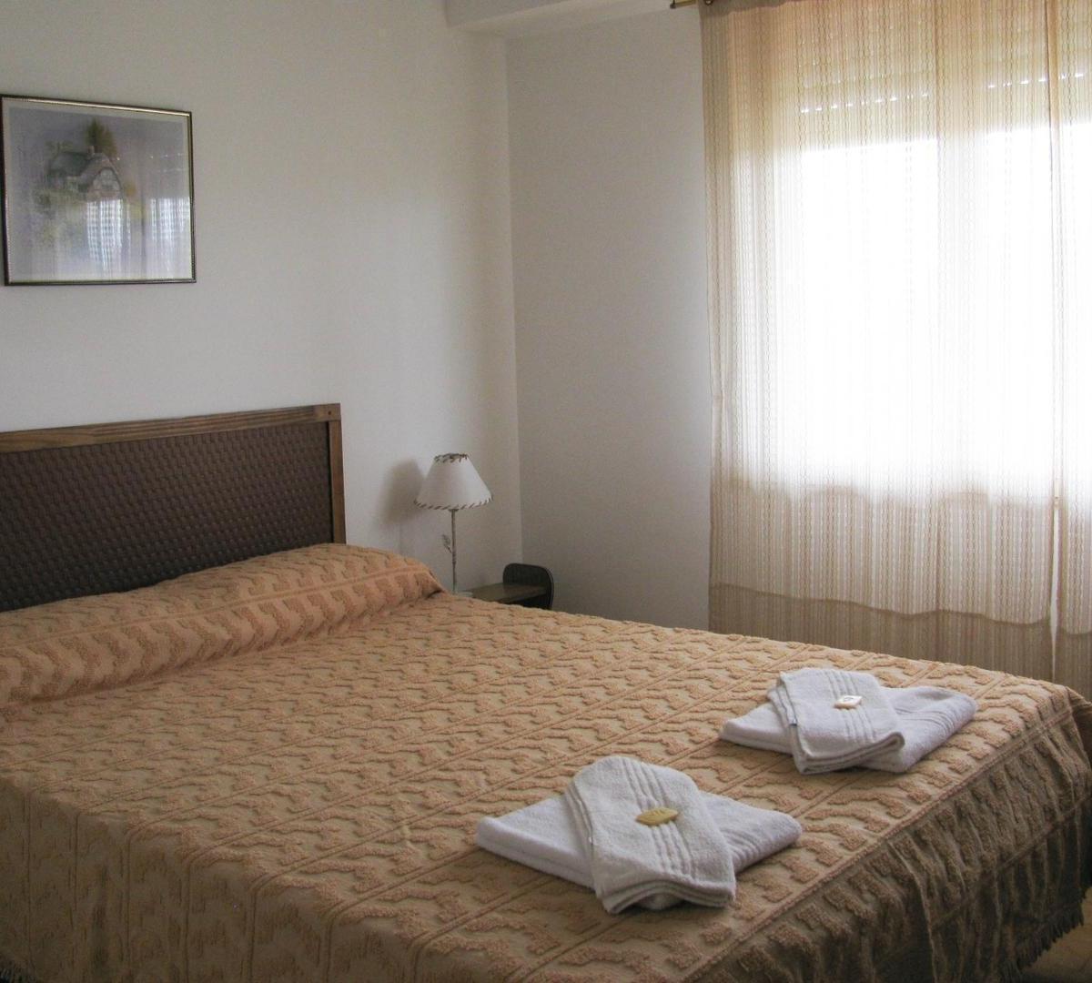 Hotel 2 Estrellas 3