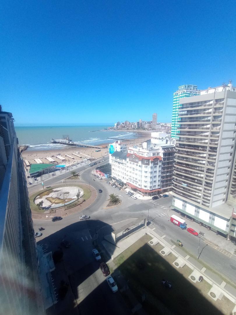 Departamento 1 ambiente a la calle - vista al mar