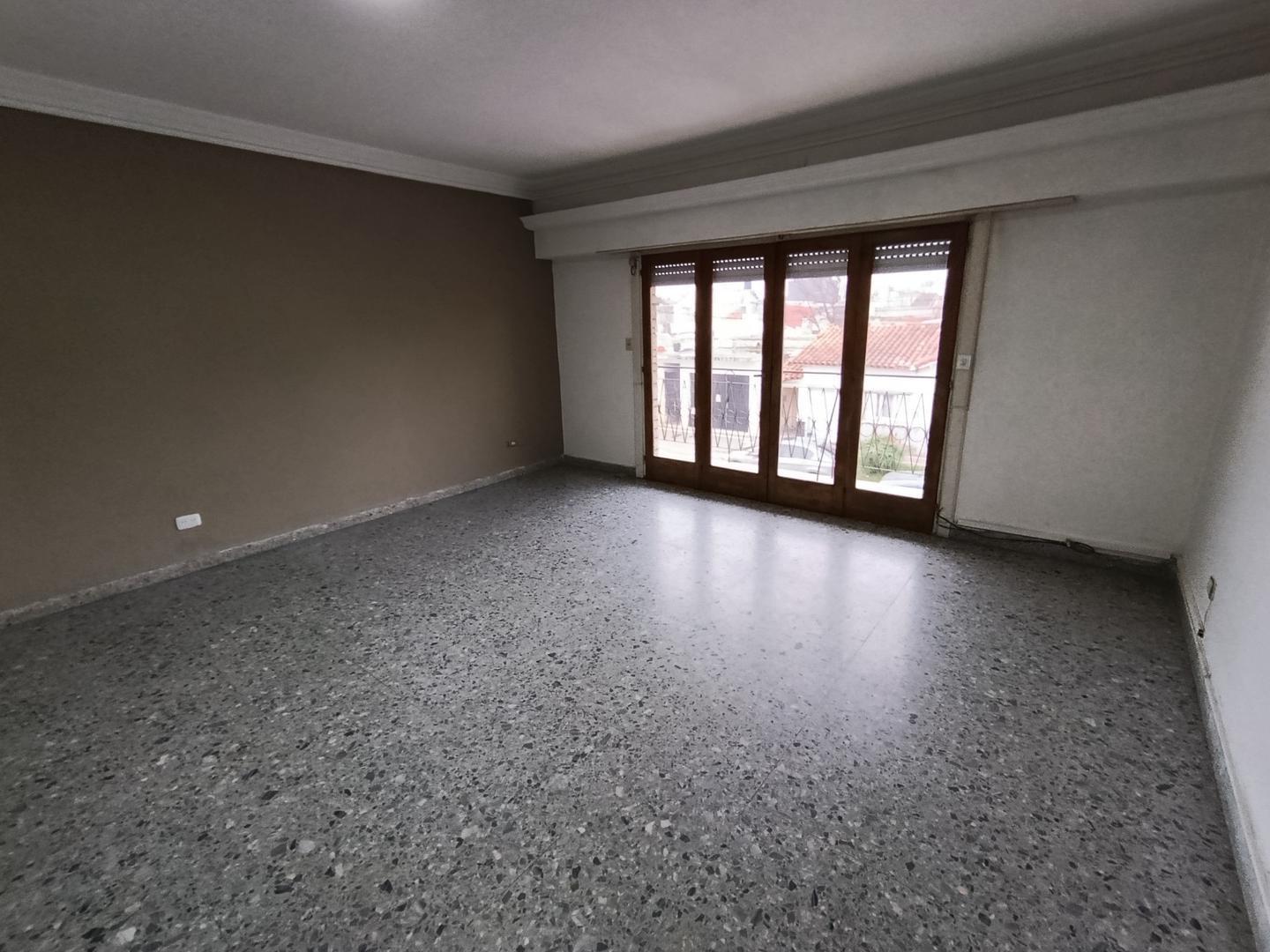 Foto de Chalet 4 ambientes, imagen 2