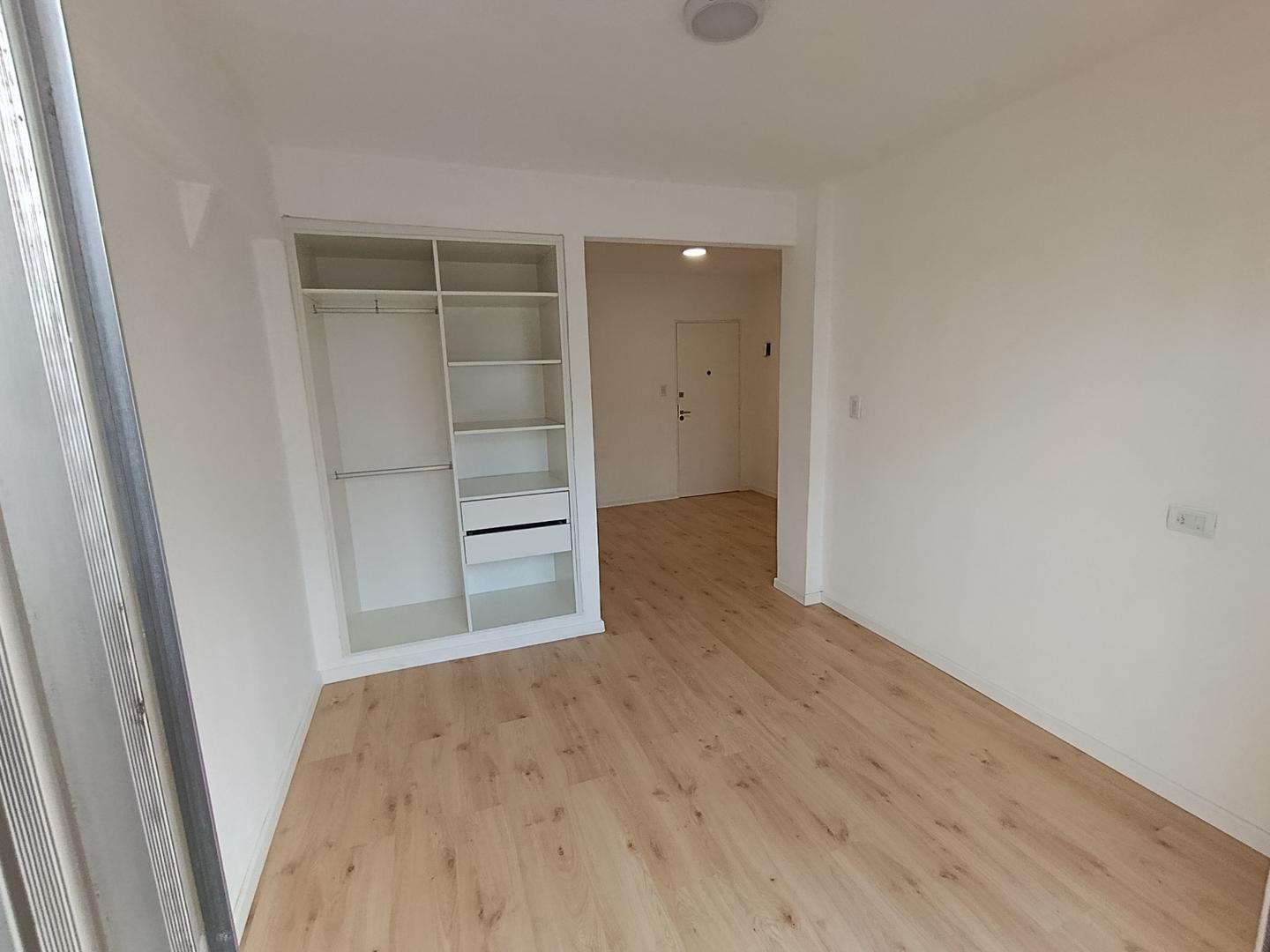 Foto de Departamento de 1 ambiente a la calle, imagen 5