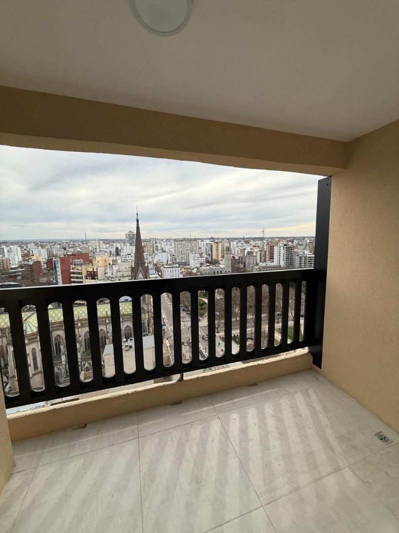 Foto de Departamento 3 ambientes a la calle con balcón saliente, imagen 3