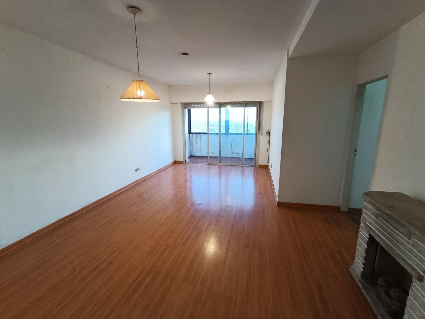 Foto de Departamento 4 ambientes a la calle, imagen 2