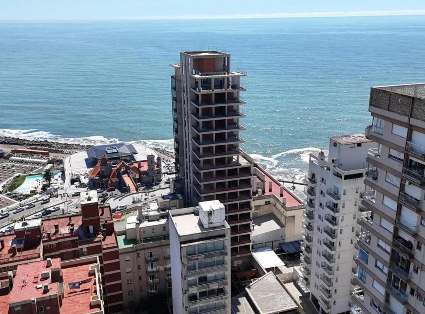 Foto de Semipiso 3 ambientes frente al mar + cochera - A estrenar, imagen 3