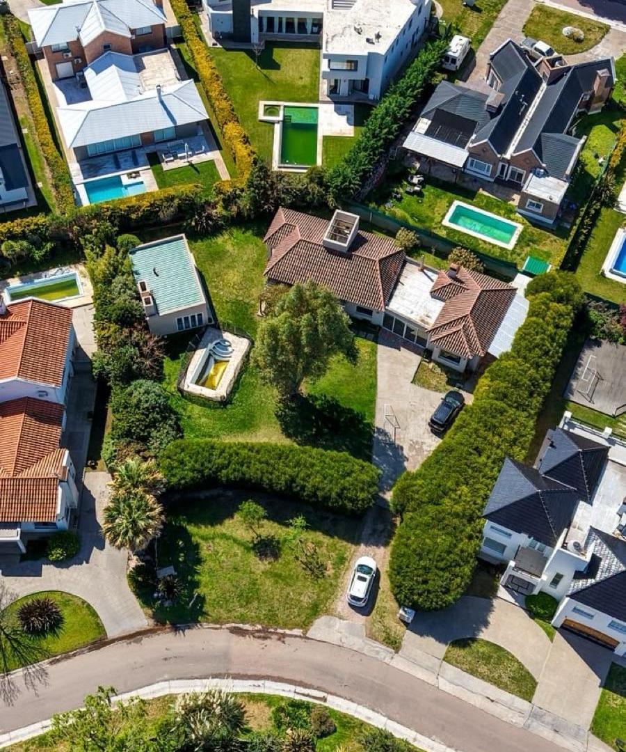 Foto de Casa en venta en Bosque Alto | 1.300 m², pileta y quincho, imagen 1