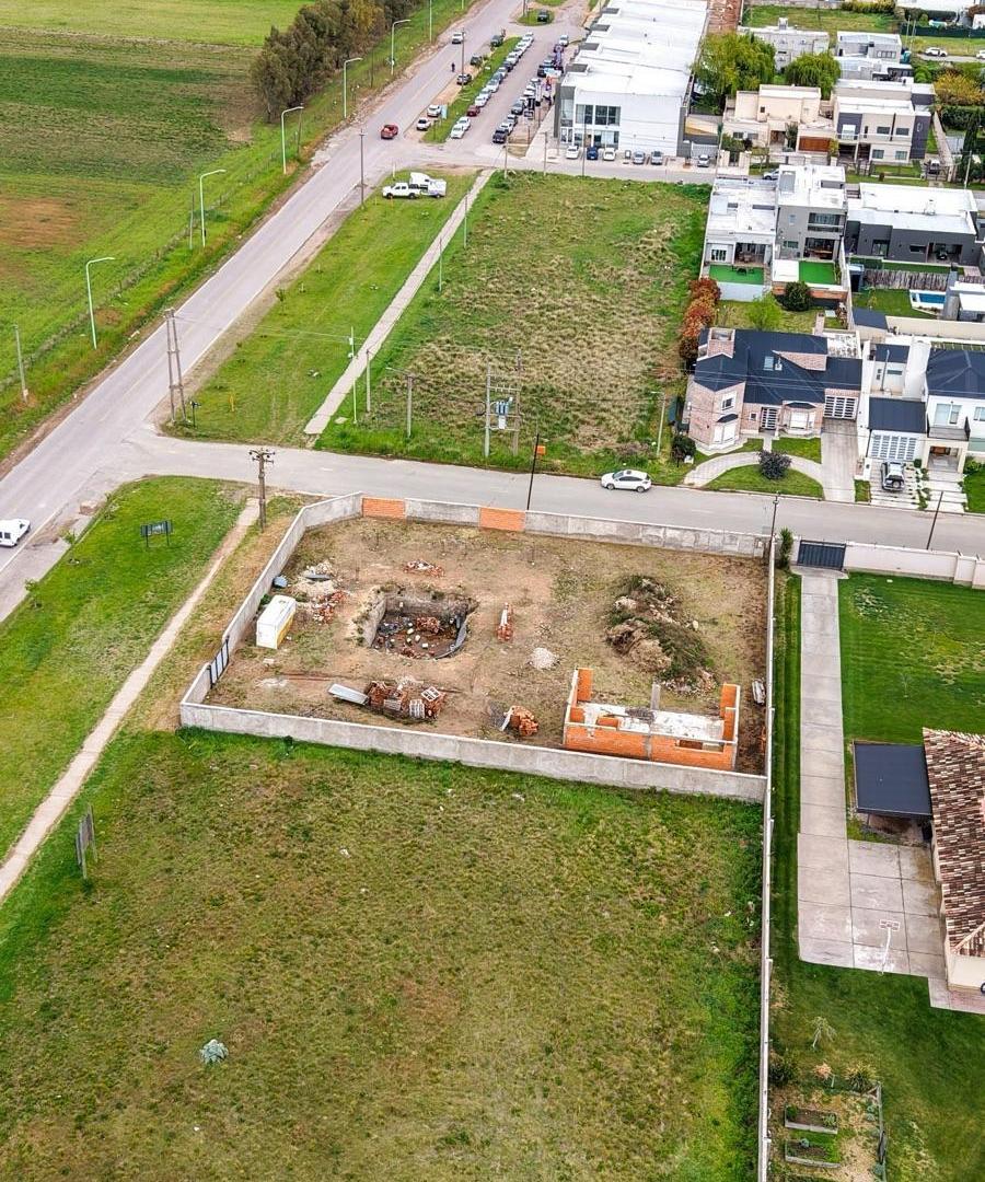 Foto de Terreno - Barrio Parque Patagonia, imagen 1