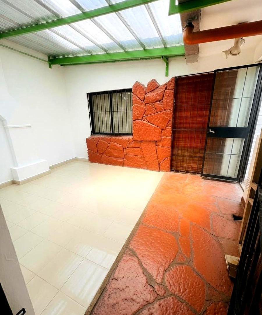 Foto de OPORTUNIDAD DE IOPORTUNIDAD DE NVERSIÓN EN RECOLETA | LOCAL COMERCIAL +, imagen 5