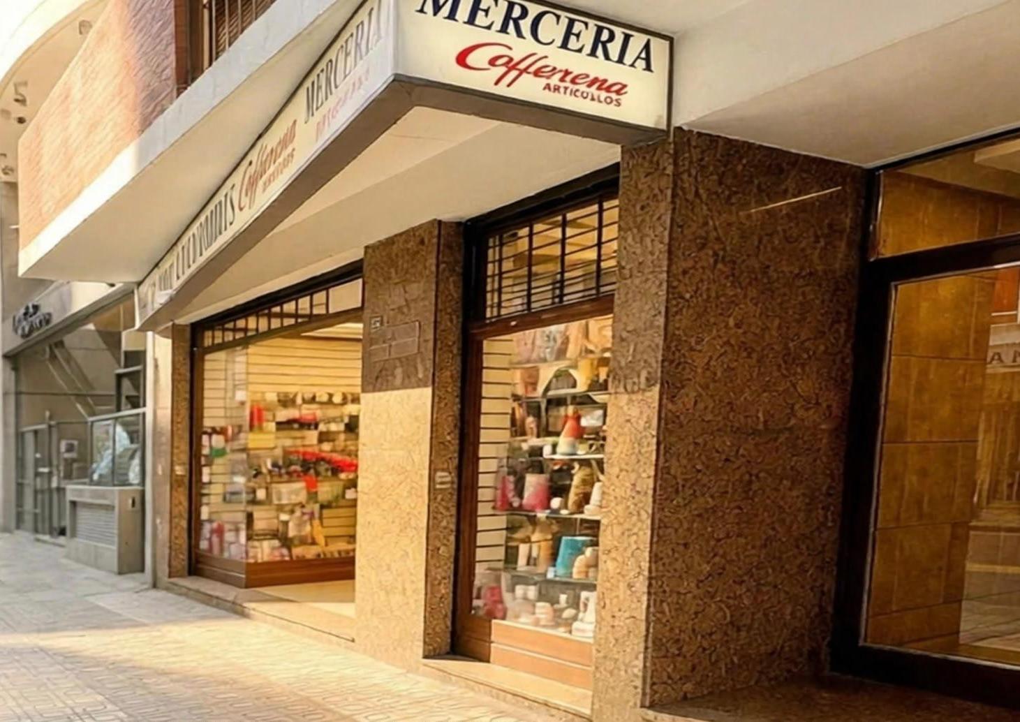 Foto de OPORTUNIDAD DE IOPORTUNIDAD DE NVERSIÓN EN RECOLETA | LOCAL COMERCIAL +, imagen 1