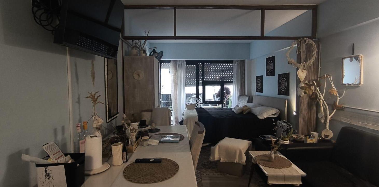 Alquiler 1 Ambiente con Balcón en Zona Güemes Hasta Diciembre