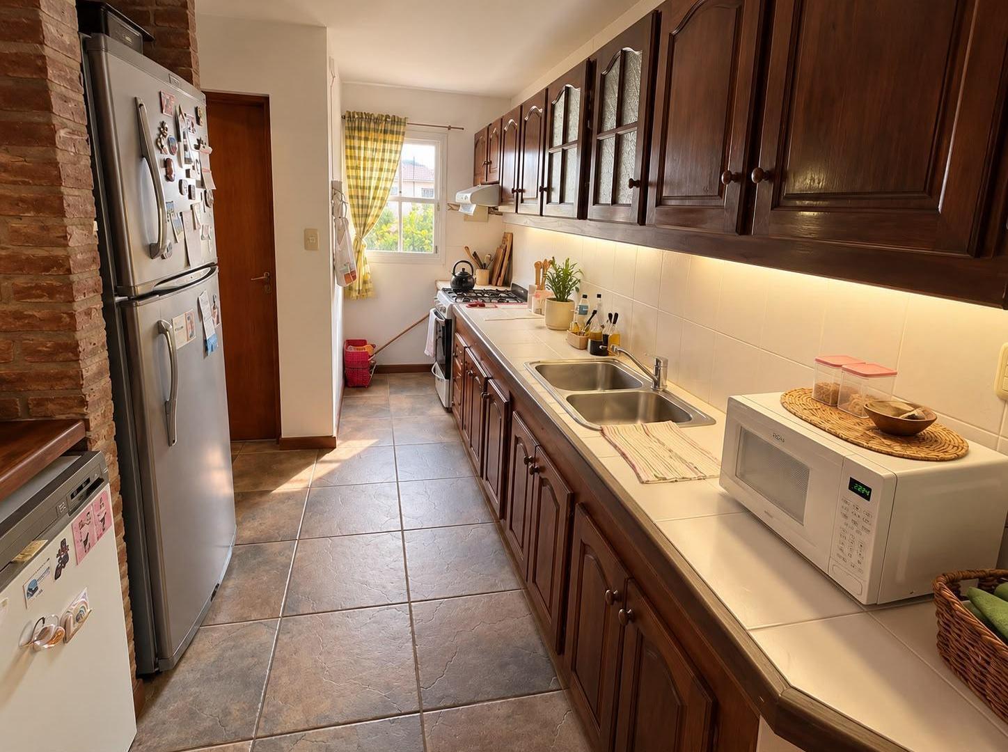 Foto de CASA 4 AMBIENTES CON PARQUE + CASA 2 AMBIENTES LOS PINARES, imagen 5
