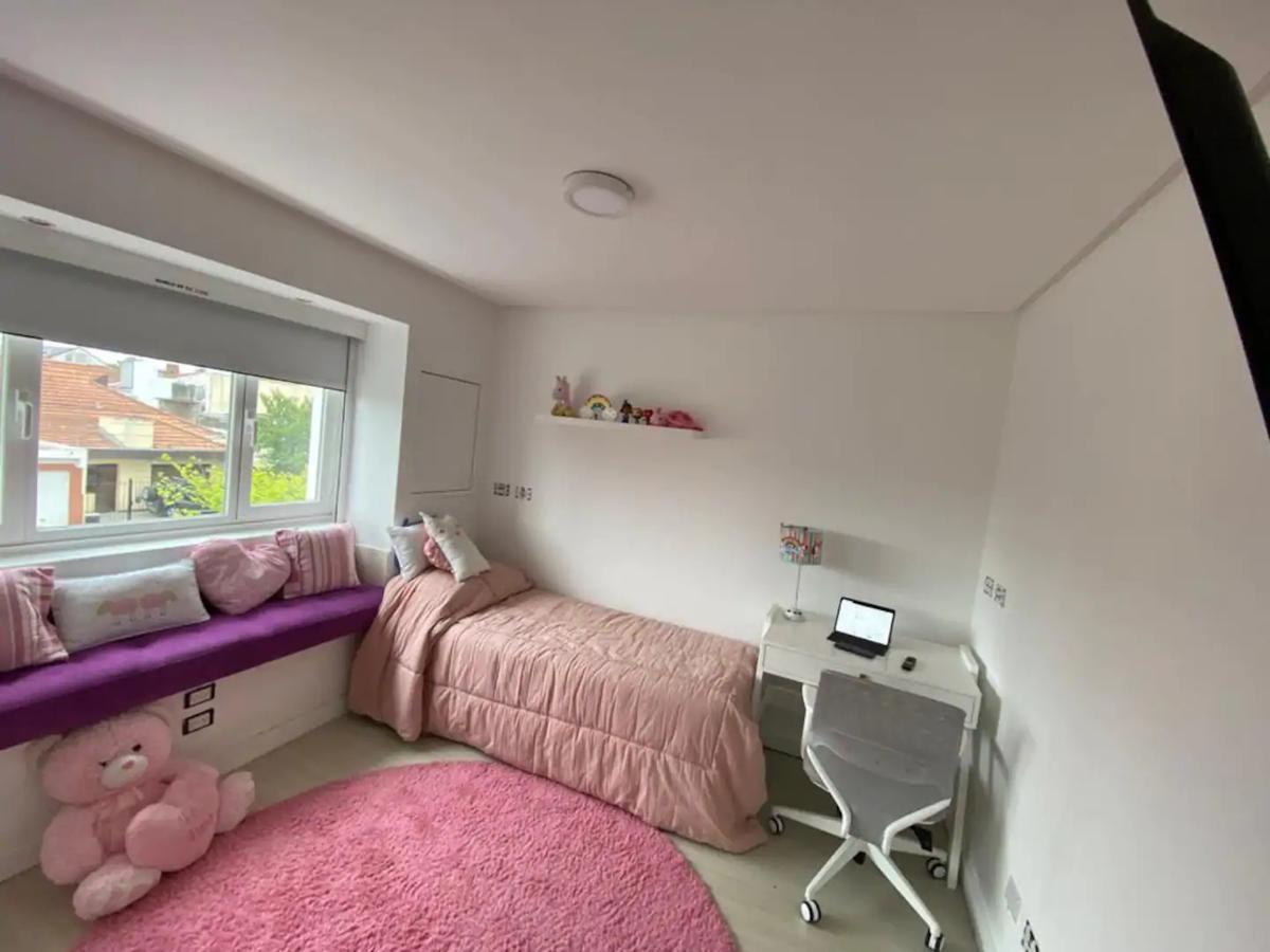 Venta. Chalet - Residencia de 7 Ambientes en Barrio Los Troncos, Mar del Plata 3
