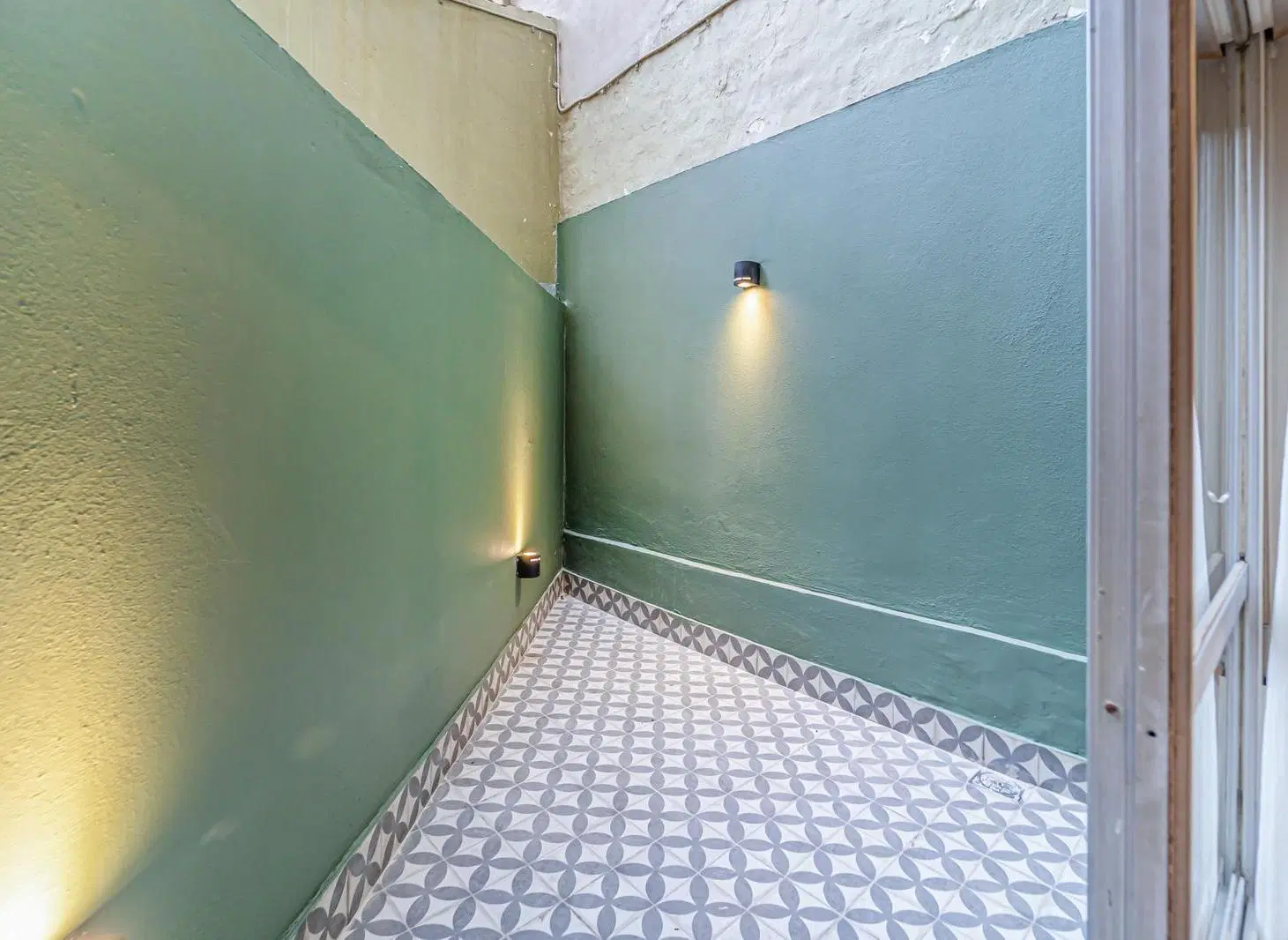 VENTA DEPARTAMENTO DOS AMBIENTES TOTALMENTE RECICLADO CON PATIO 8