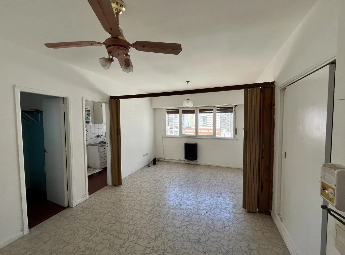 VENTA MONOAMBIENTE AL CONTRAFRENTE ABIERTO ZONA PLAZA COLÓN 2