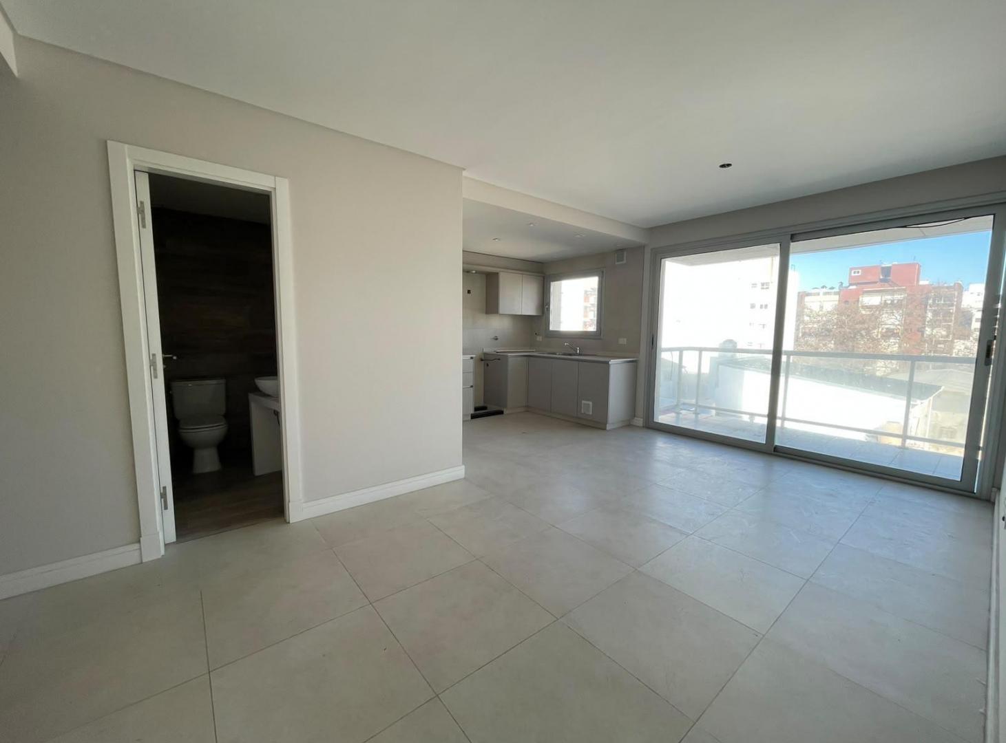 Foto de Oportunidad. Departamento tres ambientes a estrenar en La Perla Norte, imagen 1