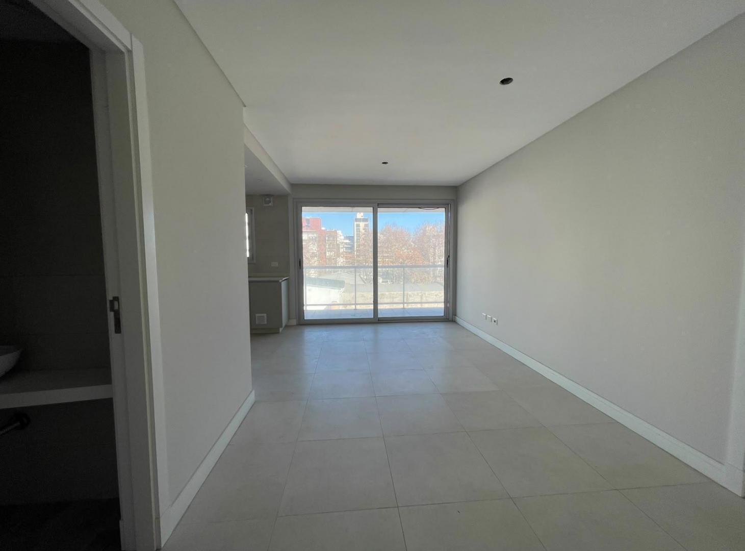 Foto de Oportunidad. Departamento tres ambientes a estrenar en La Perla Norte, imagen 2