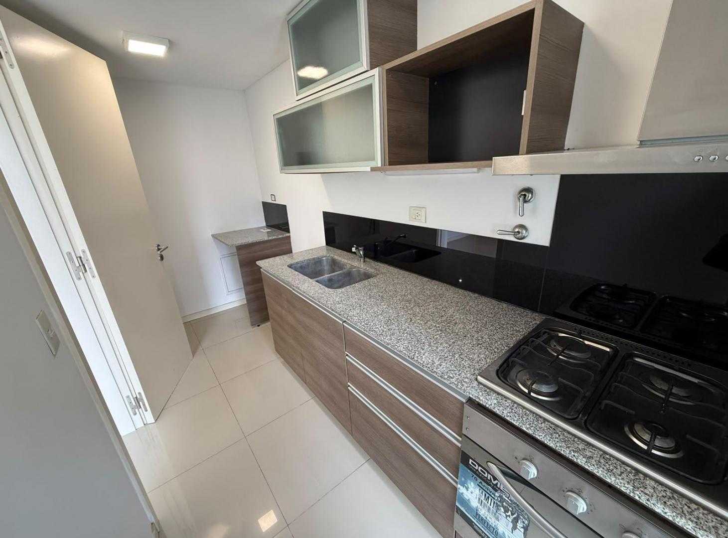 Foto de ALQUILER 24 MESES Departamento de 2 ambientes .Plaza Mitre. Mar del, imagen 3