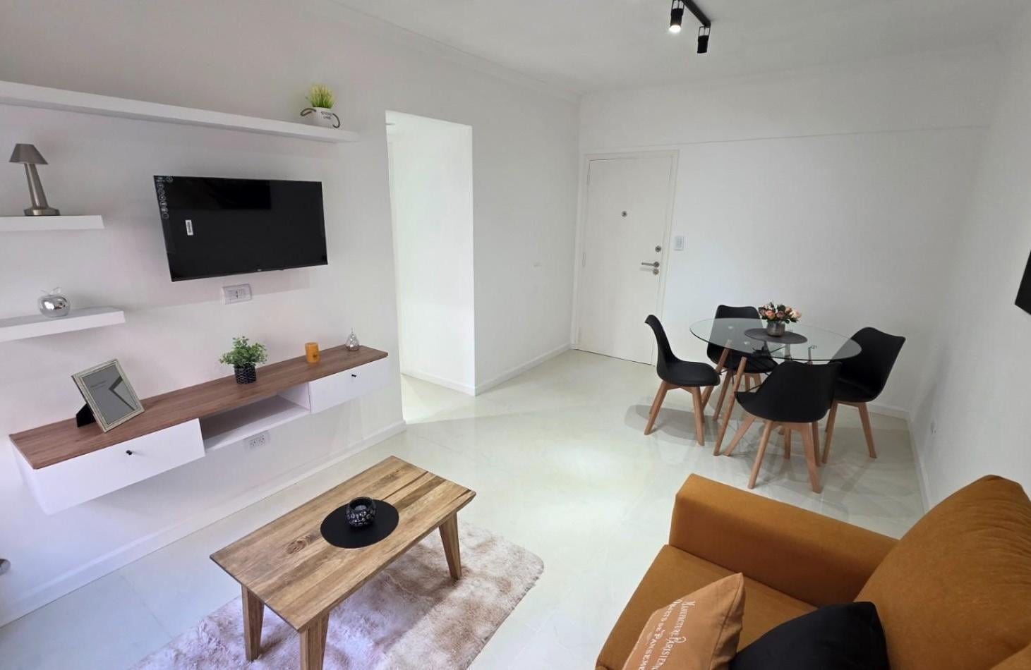 VENTA 2AMB RECICLADO ARTEFACTO Y MUEBLES A ESTRENAR CENTRO