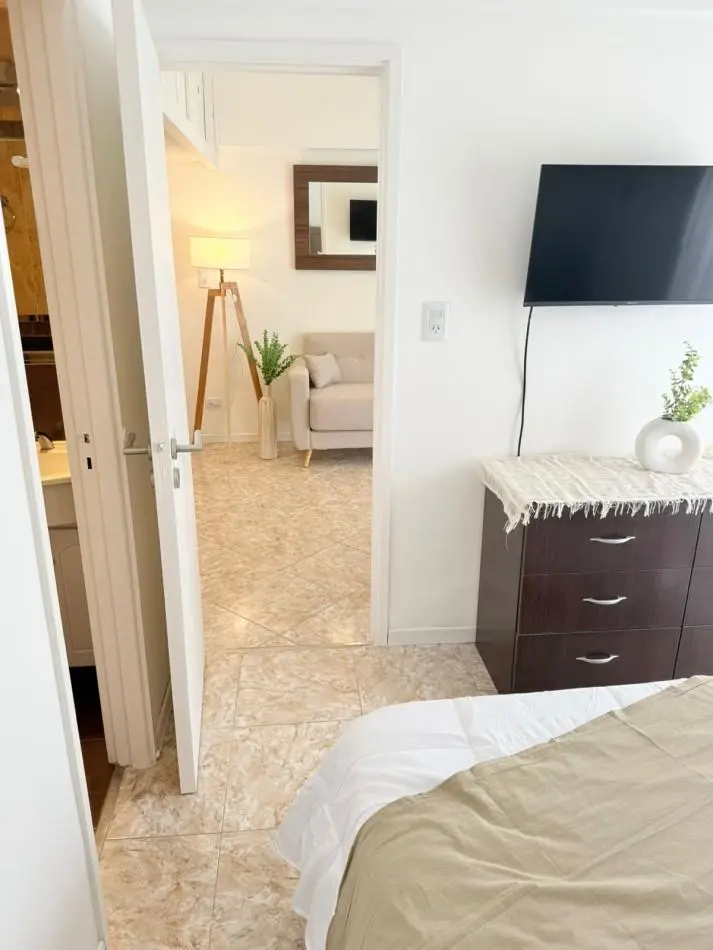 VENTA 3AMB con DEPENDENCIA CENTRO BALCON 4