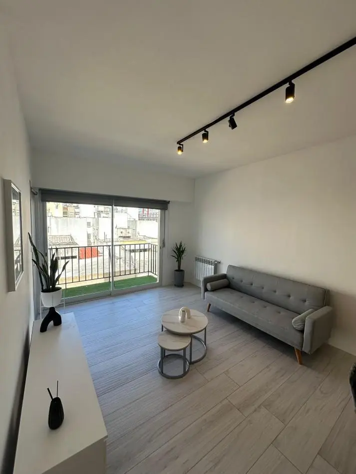 VENTA 4AMB con DEPENDENCIA y TERRAZA CENTRO 3