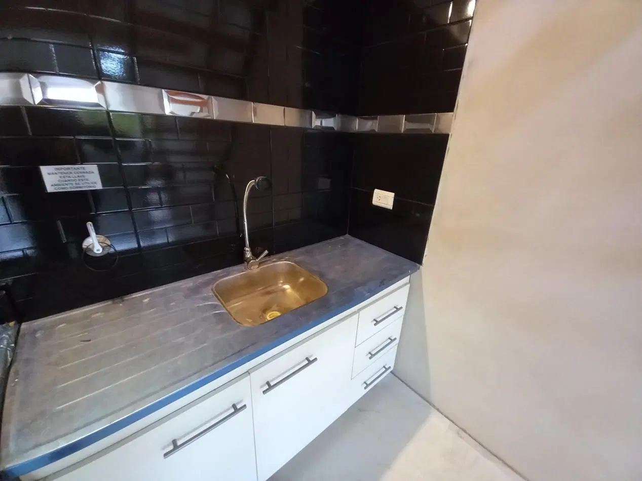 ALQUILER 2AMB PH PLANTA ALTA X ESCALERA A ESTRENAR BELGRANO 5600 4
